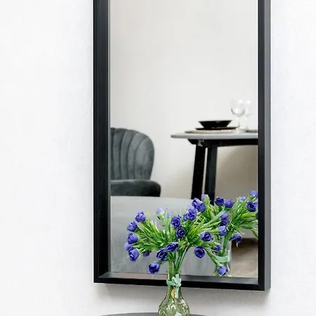 Pearl Of The Old Town